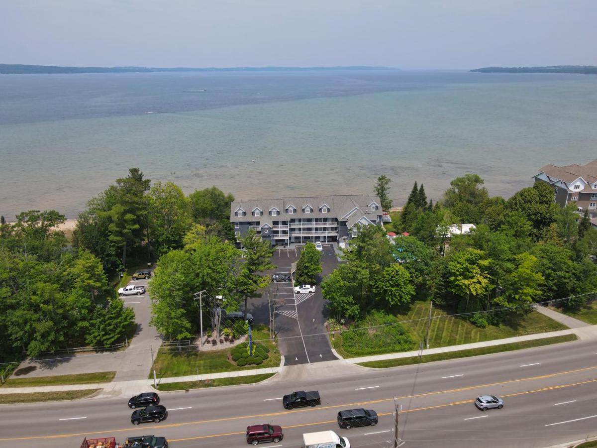 103 North Shore Inn Traverse Stadt Exterior foto