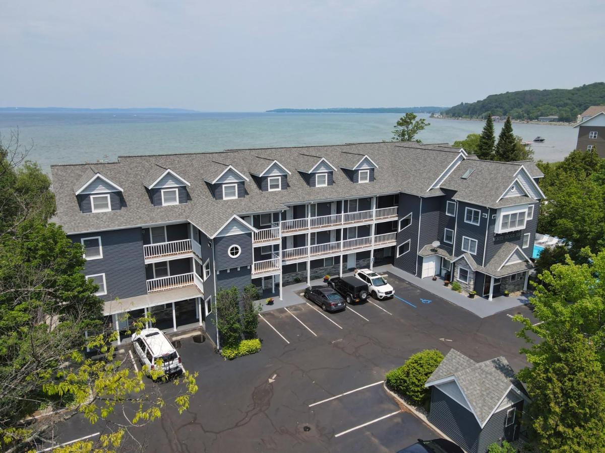 103 North Shore Inn Traverse Stadt Exterior foto